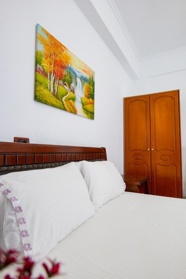 Guest House Gerard Ksamil Ngoại thất bức ảnh