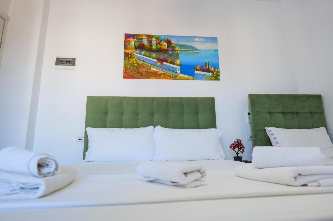Guest House Gerard Ksamil Ngoại thất bức ảnh