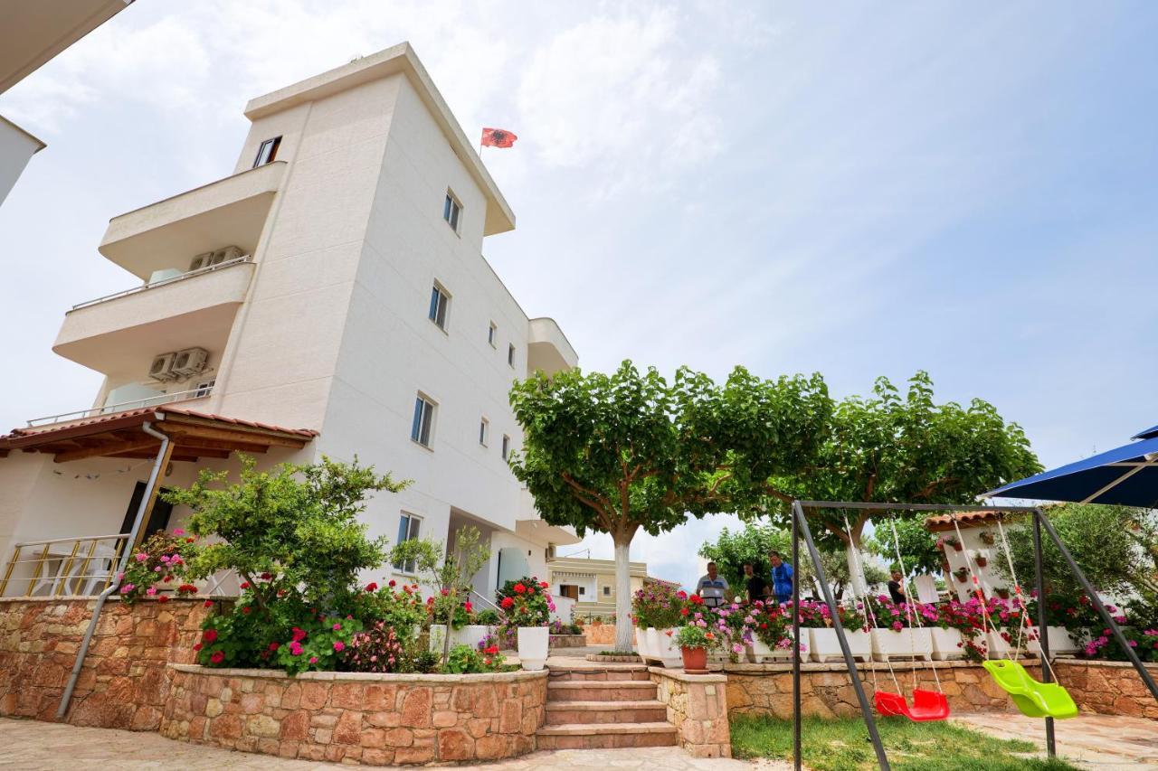 Guest House Gerard Ksamil Ngoại thất bức ảnh